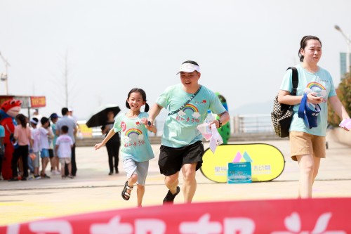 02f8778f24e7d69c93ff566c33104c2_副本.jpg